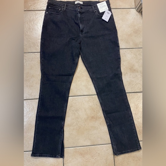 Ambercrombie jeans. 34 Long - Picture 1 of 4